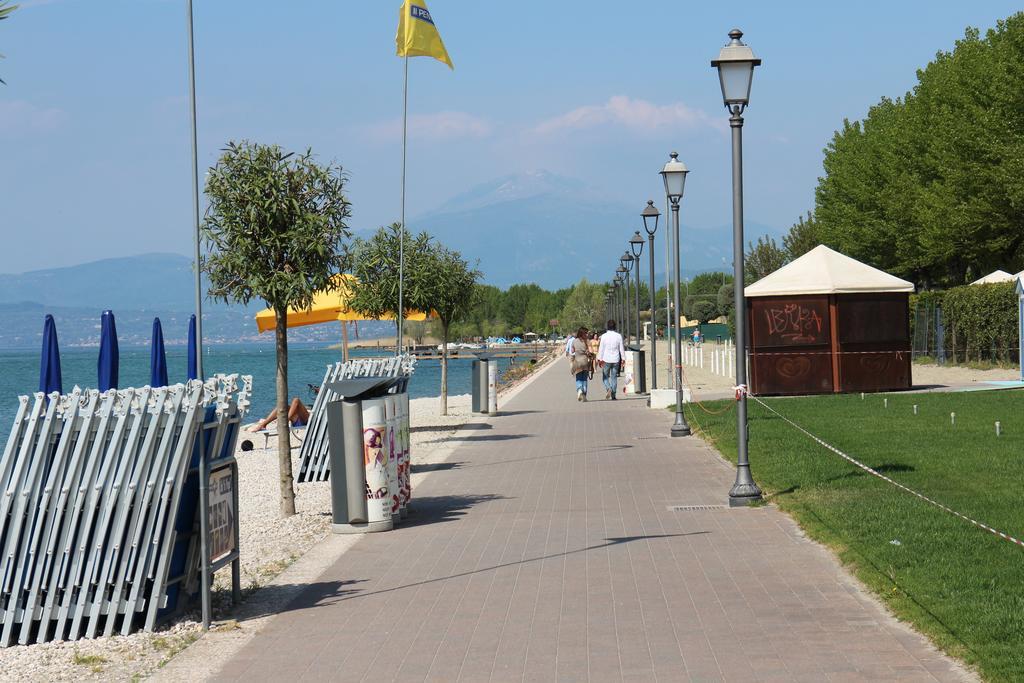 Albergo Trattoria Fioravante Peschiera del Garda Extérieur photo